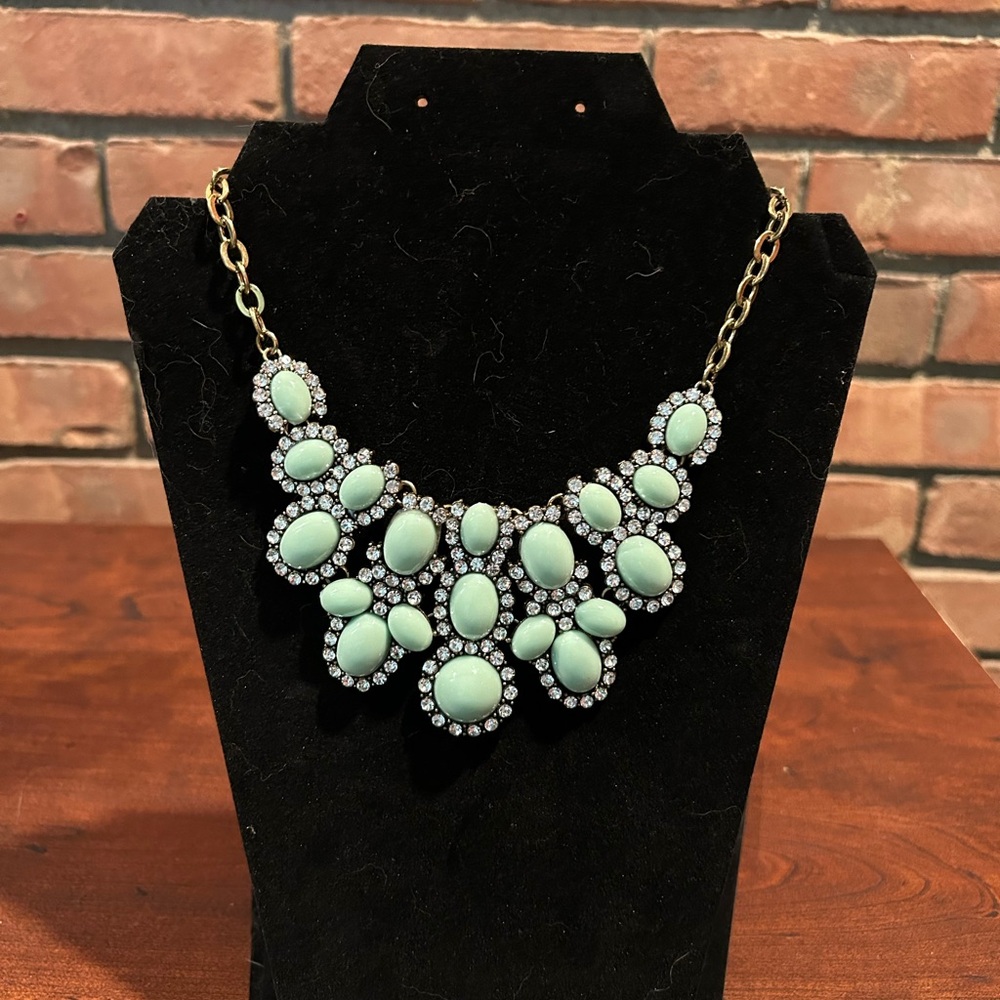 Source Unknown Gold and Mint Necklace